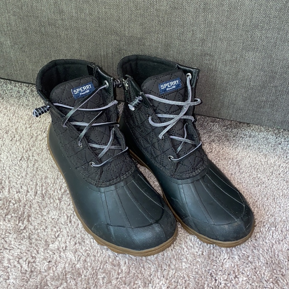Sperry Duck Boots size 8 Womens Black and Brown